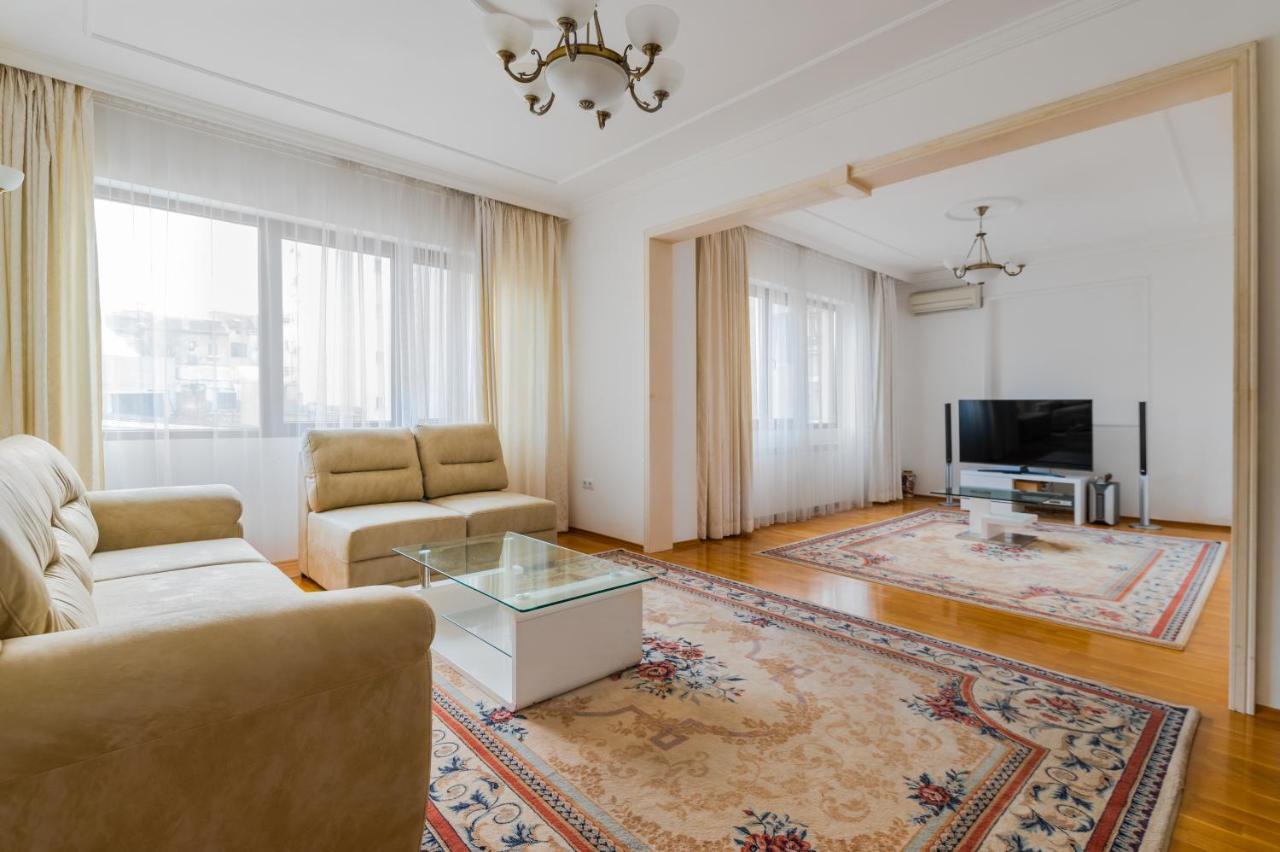 Central 2-Bd Bright Apartment In Sofia By Flat Mаnager Ngoại thất bức ảnh