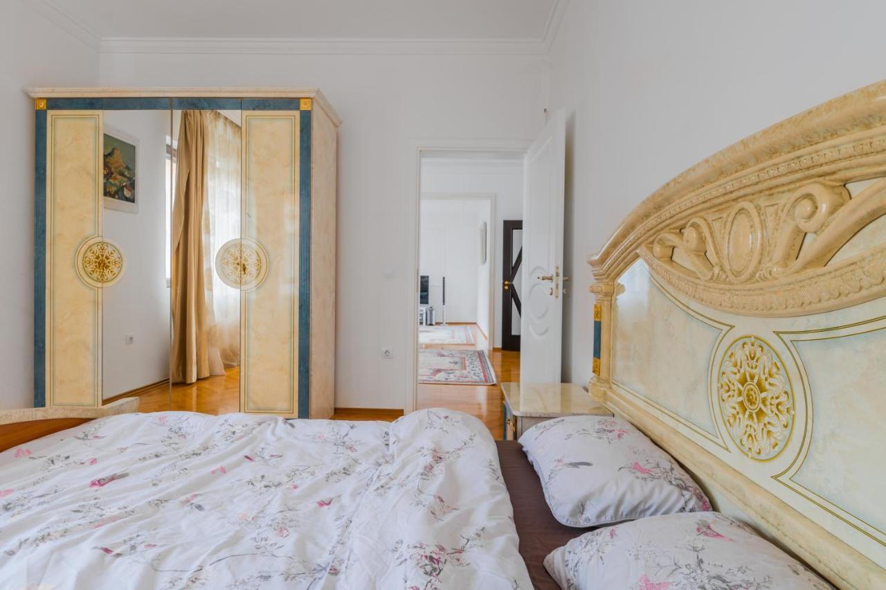 Central 2-Bd Bright Apartment In Sofia By Flat Mаnager Ngoại thất bức ảnh